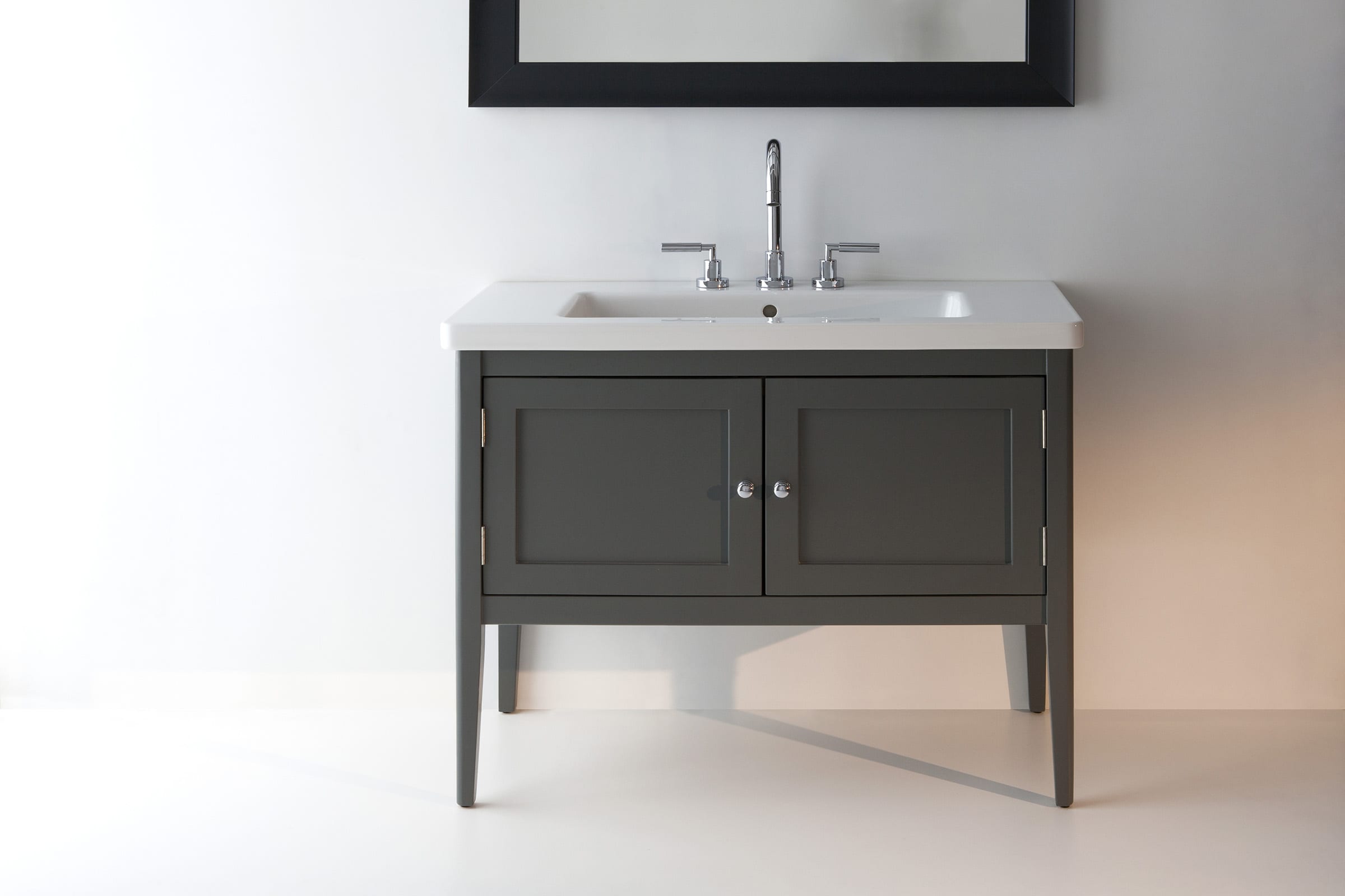 Arrezzi Bathroom Vanity Unit 1000 wide with modern taps